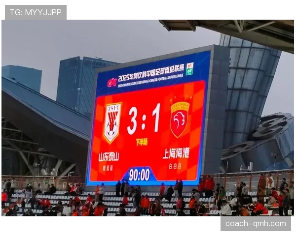 禁区犯规判罚为何经常引发争议,规则到底怎么定? 禁区犯规判罚为何经常引发争议,规则到底怎么定?